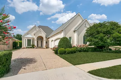 5864 Arrowhead Drive, Frisco, TX 75034 - Photo 1