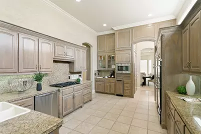 5864 Arrowhead Drive, Frisco, TX 75034 - Photo 9