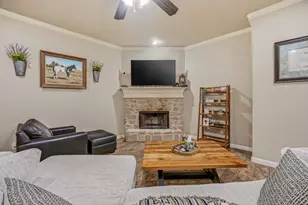 123 Donna Cir, Granbury, TX 76049 - Photo 11