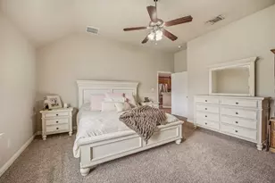 123 Donna Cir, Granbury, TX 76049 - Photo 13