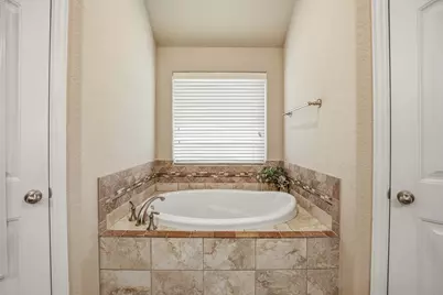 123 Donna Circle, Granbury, TX 76049 - Photo 17