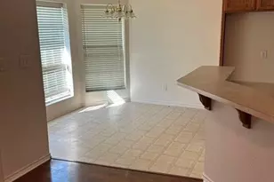 201 Wildcat Dr, Lacy Lakeview, TX 76705 - Photo 3