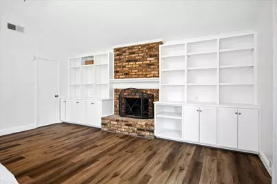 8426 Baumgarten Drive, Dallas, TX 75228 - Photo 23