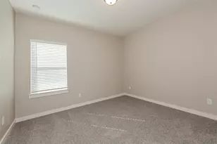 3005 Songbird Ln, Garland, TX 75043 - Photo 5