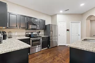 14520 Eaglemont Dr, Little Elm, TX 75068 - Photo 3