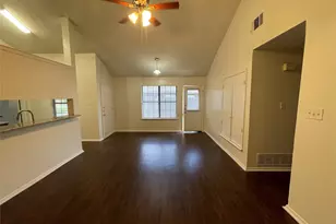 1754 Carrington Dr, Glenn Heights, TX 75154 - Photo 11