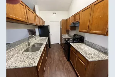 1754 Carrington Drive, Glenn Heights, TX 75154 - Photo 9