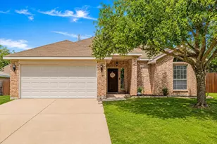 604 W Sheila Cir, Joshua, TX 76058 - Photo 1