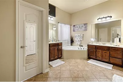 6004 Cedar Glen Court, Grand Prairie, TX 75052 - Photo 15