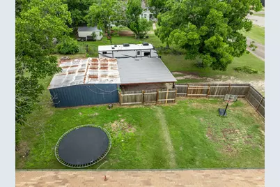 9338 5th Street, Crawford, TX 76638 - Photo 7