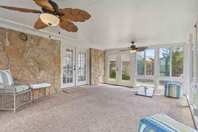 9519 Oak Springs Drive, Woodway, TX 76712 - Photo 33
