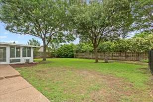 9519 Oak Springs Dr, Woodway, TX 76712 - Photo 37