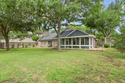9519 Oak Springs Drive, Woodway, TX 76712 - Photo 35