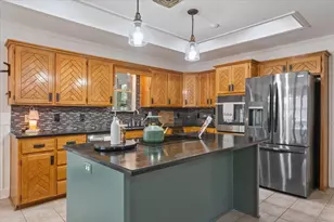 9519 Oak Springs Dr, Woodway, TX 76712 - Photo 13