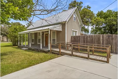 307 N Oak Lane, Tolar, TX 76476 - Photo 3