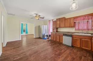 307 N Oak Ln, Tolar, TX 76476 - Photo 13