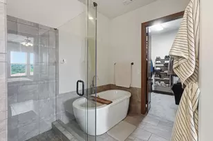 545 Via Amalfi, Irving, TX 75039 - Photo 11