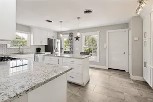 4006 Walnut Hill Ln, Dallas, TX 75229 - Photo 13