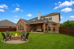 1300 Bellingham Cir, Glenn Heights, TX 75154 - Photo 31