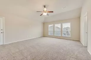 1300 Bellingham Cir, Glenn Heights, TX 75154 - Photo 19