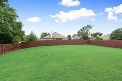 1300 Bellingham Circle, Glenn Heights, TX 75154 - Photo 27