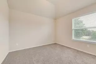 1300 Bellingham Cir, Glenn Heights, TX 75154 - Photo 23