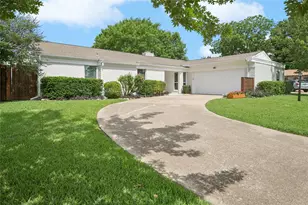15515 Leavalley Cir, Dallas, TX 75248 - Photo 27