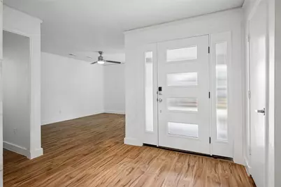 15515 Leavalley Circle, Dallas, TX 75248 - Photo 7