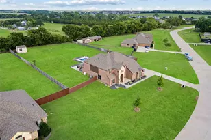 1310 Billingsley Dr, Waxahachie, TX 75167 - Photo 39