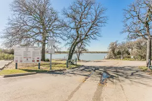 7612 Sommerville Place Rd, Fort Worth, TX 76135 - Photo 37