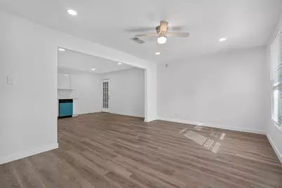541 NW King Street, Burleson, TX 76028 - Photo 7