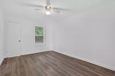 541 NW King Street, Burleson, TX 76028 - Photo 15
