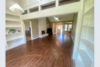 4123 Lawngate Drive, Dallas, TX 75287 - Photo 7