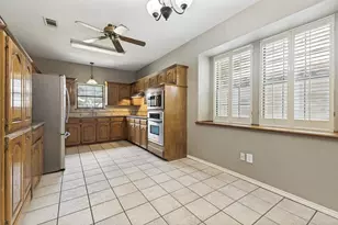 4123 Lawngate Dr, Dallas, TX 75287 - Photo 11