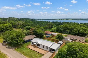 3909 Valley Ridge Dr, Granbury, TX 76048 - Photo 23