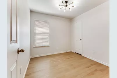 7005 Planters Row Drive, McKinney, TX 75070 - Photo 9