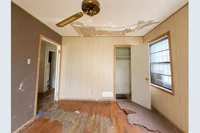 2951 E Ann Arbor Avenue, Dallas, TX 75216 - Photo 9