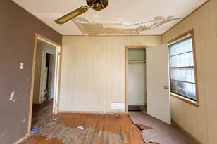 2951 E Ann Arbor Ave, Dallas, TX 75216 - Photo 9