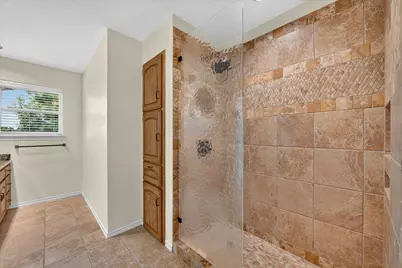 5811 Scenic Bay Court, Arlington, TX 76013 - Photo 31