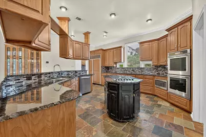 5811 Scenic Bay Court, Arlington, TX 76013 - Photo 11