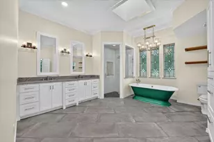 5811 Scenic Bay Ct, Arlington, TX 76013 - Photo 17