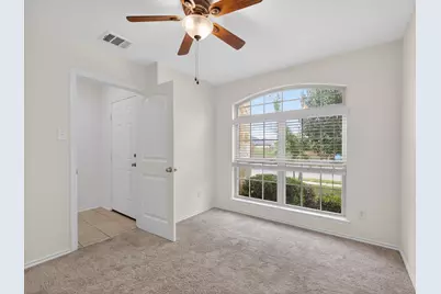 802 Platinum Drive, Princeton, TX 75407 - Photo 3