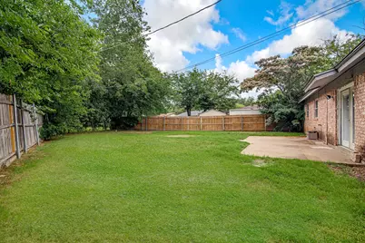 207 Stefanie Street, Burleson, TX 76028 - Photo 23
