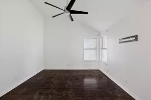 2232 Turf Club Dr, Arlington, TX 76017 - Photo 3