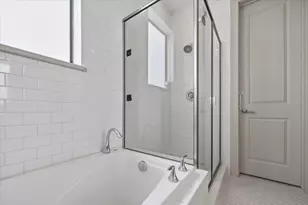 1144 S Adams St, Fort Worth, TX 76104 - Photo 25