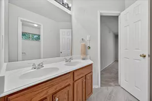 6514 Daisy Dr, Arlington, TX 76017 - Photo 33