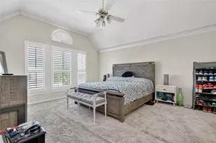 6319 Lake Bluff Dr, Dallas, TX 75249 - Photo 11