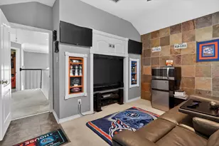 6319 Lake Bluff Dr, Dallas, TX 75249 - Photo 25