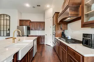 2112 Benjamin Creek Dr, Little Elm, TX 75068 - Photo 13