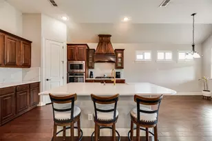 2112 Benjamin Creek Dr, Little Elm, TX 75068 - Photo 11